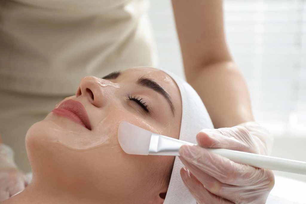 Chemical Peel procedure